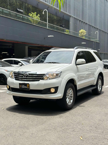 Toyota Fortuner 2.7l 4x2