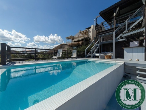 Imagem 1 de 30 de Maravilhosa Casa Com Vista Para A Praia Mansa. - Ca00395 - 70222101