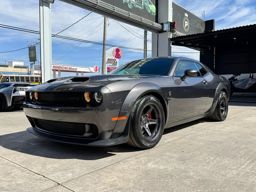 Dodge Challenger 6.2 Srt Hellc At