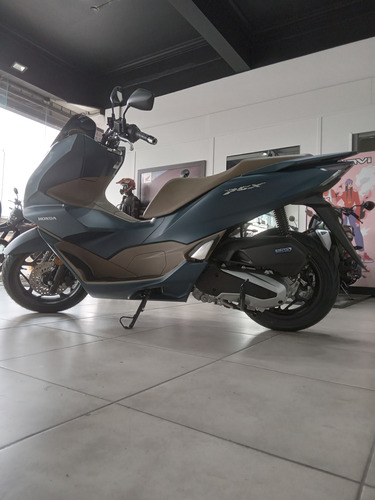 Honda Pcx160 Dlx - Trimoto
