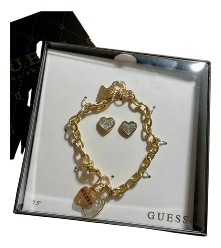 Brazalete Con 2 Colgantes Guess Y Aretes Con Zirconia