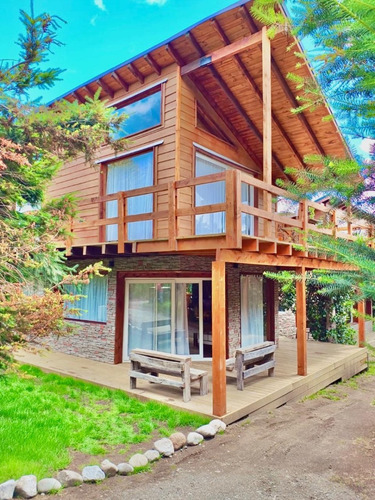Casa Ubicada En Lomas Del Correntoso En Excelente Ubicacion Y Orientacion
