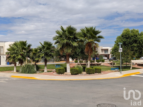 Renta Casa 3 Ambientes Residencial Toledo