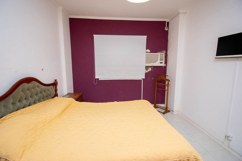 Imagen 12 de 30 de Departamento De 2 Dormitorios En El Centro