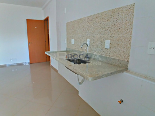 Venda De Apartamentos / Padrão Na Cidade De São Carlos 24265