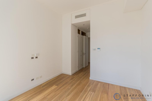Departamento De 4 Ambientes Con Balcon Terraza Y Dependencia De Servicio Completa - Alvear Tower