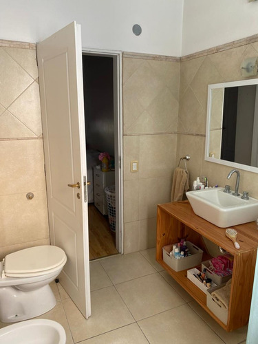 Venta Casa 4 Amb Cochera, Parque Y Piscina Quilmes