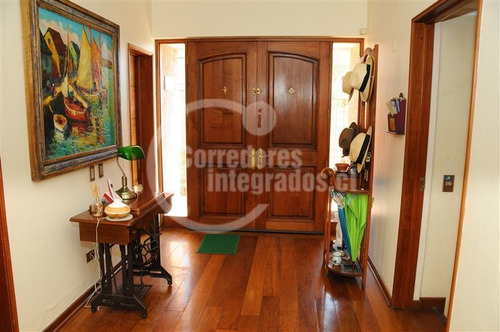Imagen 3 de 22 de Condominio, 5 Dormitorios 5 Baños. Impecable Luminosa
