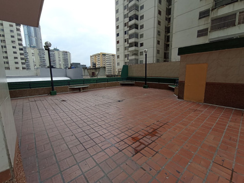 Se Ofrece En Venta Comodo Y Centrico Apartamento Ubicado En Centro Parque Caracas La Candelaria