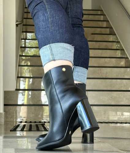 Imagen 7 de 10 de Bota Vizzano Botineta Mujer Cierre Taco Palo 10 Cm 3092.100