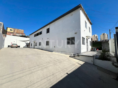 Rar-1404 Renta Departamento 2 Recámaras En Col Buena Vista