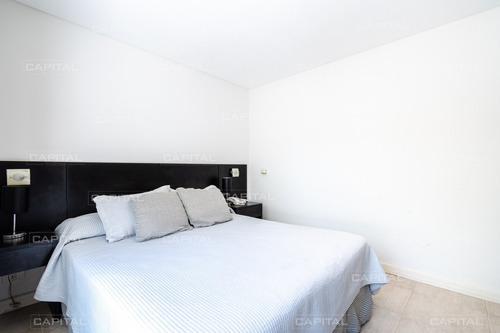 Moderno Apartamento En Alquiler De Tres Dormitorios En Primera Linea, Playa Brava- Ref: 30122