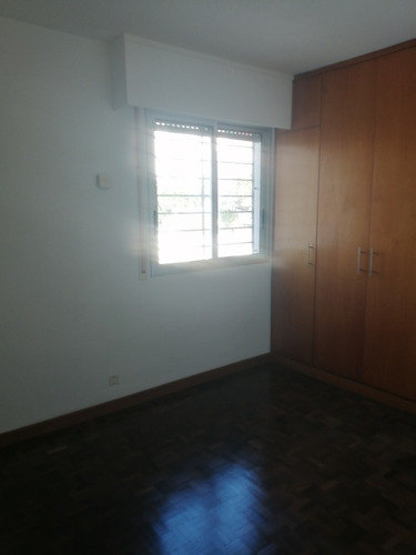 Imagen 8 de 16 de Luis Lamas, Hermoso Apto Al Frente, Dos Garages