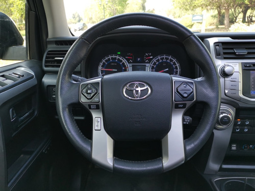 Toyota 4 Runner Limited 2019