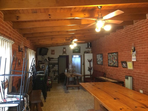 Casa En Venta En Barrio