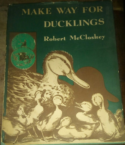 Make Way For Ducklings - Robert Mccloskey 