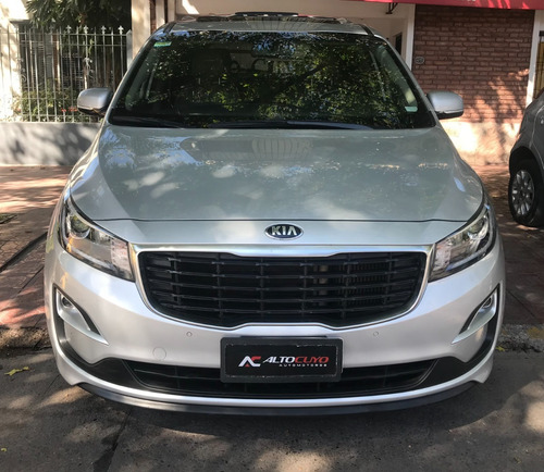 Imagen 2 de 10 de Kia Carnival