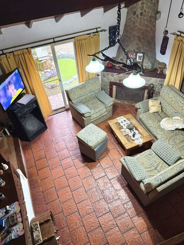 Casa En Venta En Chacras De Canning