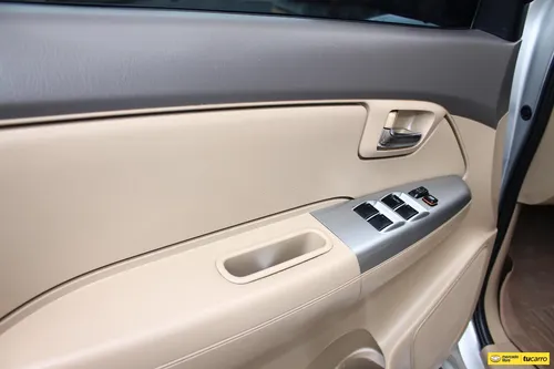 Toyota Fortuner 2.7 SR5 4x2 AT