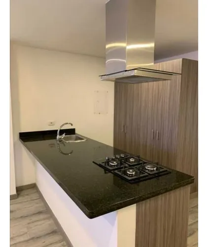 Vendo Lindo Apartaestudio Amplio En Chapinero Alto