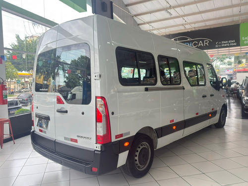 Renault Master 2.3 DCI DIESEL MINIBUS EXECUTIVE 16L L3H2 3P MANUAL