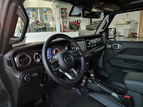 Imagen 9 de 15 de Jeep Wrangler 2021 3.7 Unlimited Sahara 3.6 4x4 At