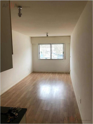 Venta Apartamento Monoambiente Parque Rodo Montevideo
