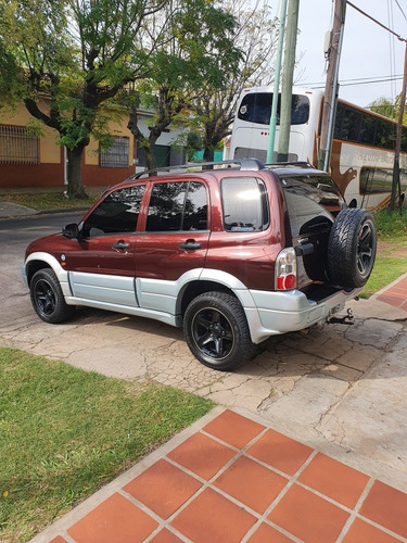 Imagen 4 de 16 de Suzuki Grand Vitara 2.0 Nafta Digna De Ver, Todo Ruta!