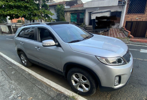 Kia Sorento 2.2 Radical 4x2