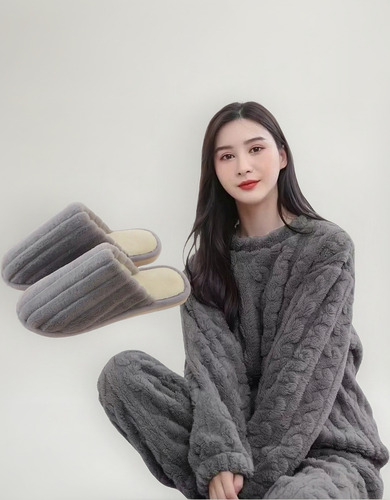 Conjunto Pijama Mujer Pijama Forro Polar + Pantuflas +
