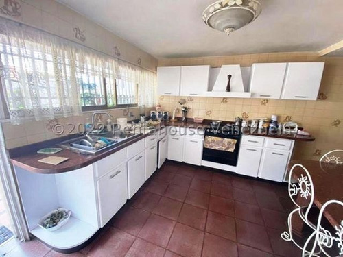 Imagen 7 de 15 de Casa En Venta Montalbán I 23-3647 Wolfgang Liaz 0414-132-24-22 0412-582-01-12