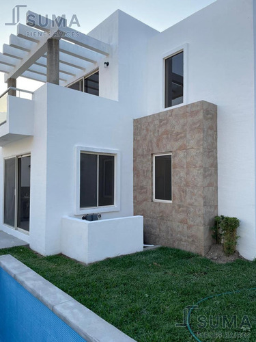 Casa En Venta Y Renta Con Alberca En Col. El Charro, Tampico Tamaulipas.
