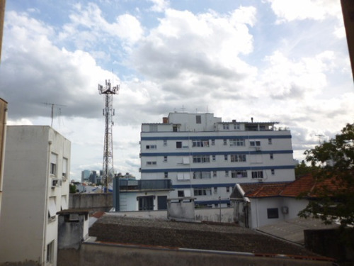 Imagem 8 de 9 de Apartamento Cidade Baixa Porto Alegre - 2355