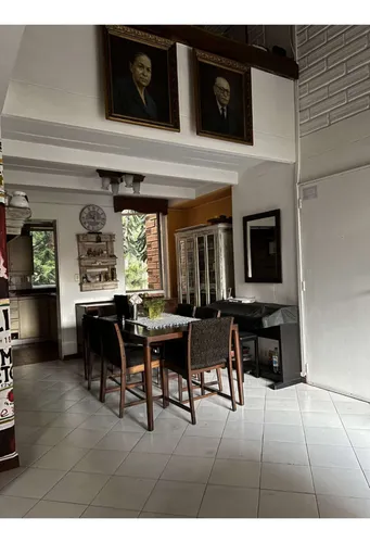 Apartamento En Venta En San Diego. Cod V17476