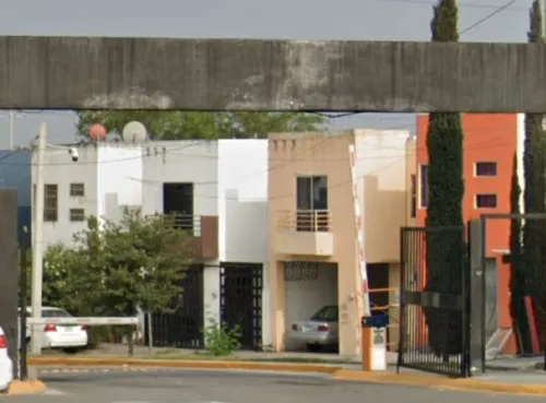 Casa En Venta Remate Bancario- Valle De San Miguel, Apodaca, Nuevo León. -jcbb2