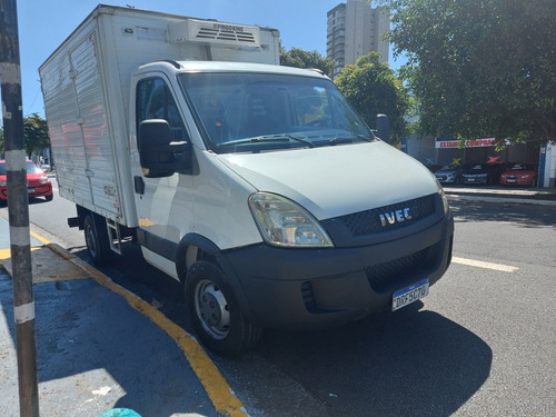 Imagem 2 de 12 de Iveco