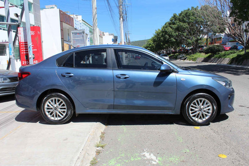 Imagen 6 de 15 de Kia Kia Rio Sedan 2019 4p Lx, 1.6 L Mpi Tm6, Ve, Ba, Bl, Ra