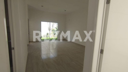 Casa En Venta En Morelos, Otilio Montaño, Cuautla