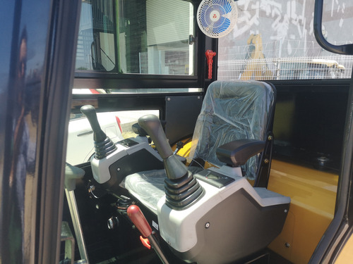 2024 Miniexcavadora Agt Qnt30 (nueva) Motor Kubota 2.5 Tons.