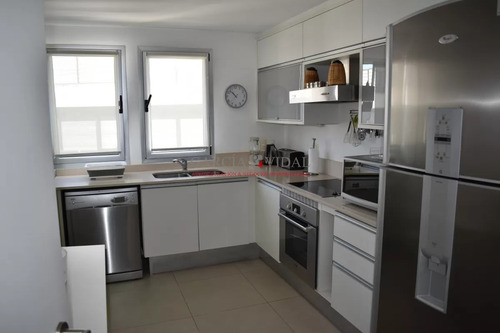 Imagen 9 de 22 de Venta Apartamento 3 Dormitorios Frente Al Mar