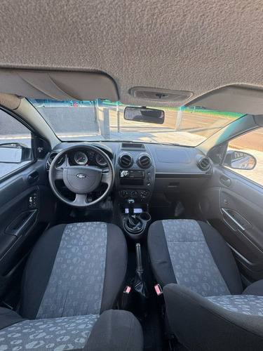 Ford Fiesta 1.0 ROCAM HATCH 8V FLEX 4P MANUAL