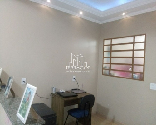 Imagem 4 de 17 de Ótima Casa Térrea Com At=140 M² E Ac=136 M² - 3 Dormitórios/1 Suíte - Jardim Sarapiranga - Jundiaí - Sp - Ca00517 - 70071634