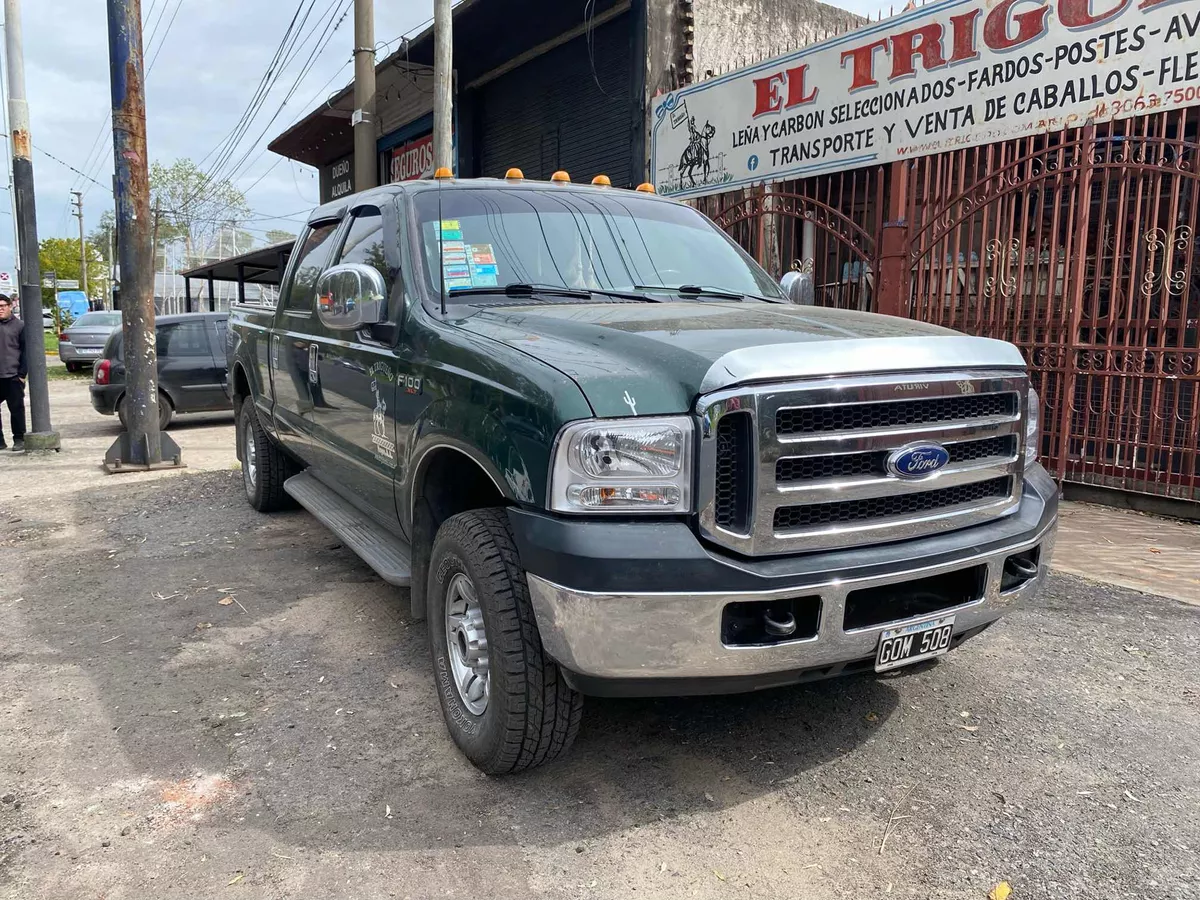 Ford F-100 3.9 Cab. Doble Xlt 4x4