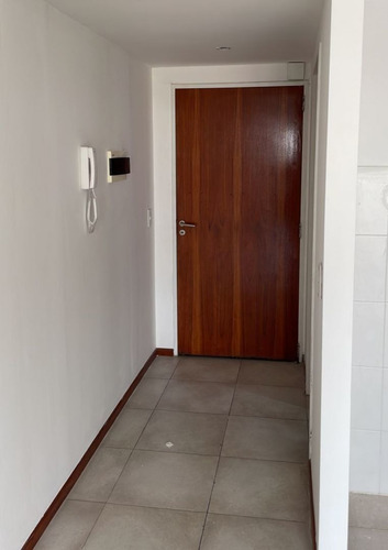 Imagen 3 de 10 de Departamento En Venta En Villa Luro