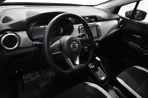 Imagen 14 de 15 de Nissan Versa 2020 1.6 Advance At