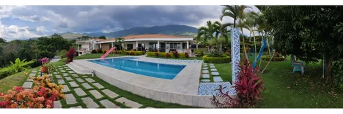 Casa Campestre En Venta Santa Elena Via El Castillo Conjunto