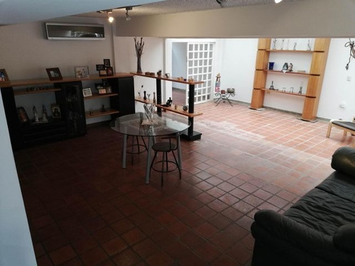 Imagen 5 de 30 de Venta Casa En Colinas De Los Chaguaramos