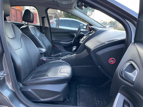 Imagen 13 de 14 de Ford Focus Iii 2016 2.0 Sedan Se Plus At6