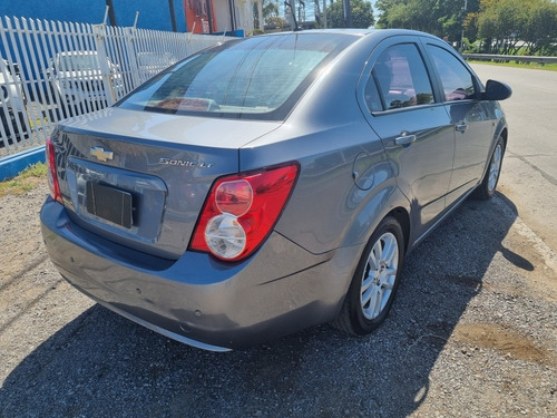 Imagen 6 de 16 de Chevrolet Sonic 2013 1.6 Lt