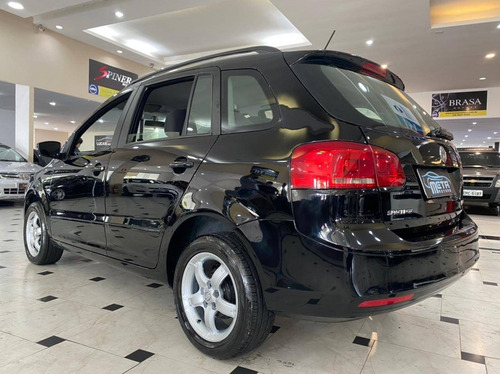 Volkswagen Spacefox 1.6 Mi Trend 8v Flex 4p Automatizado